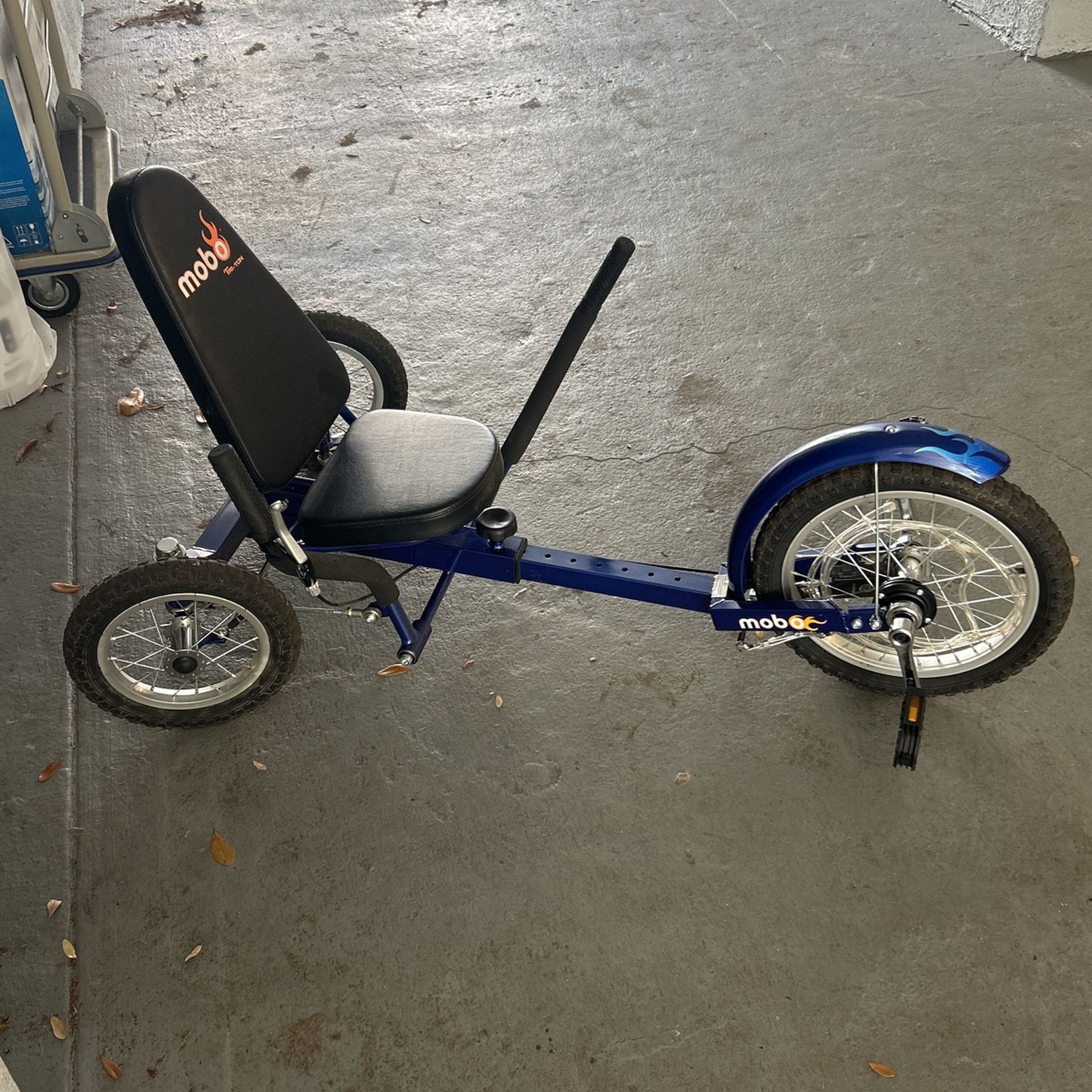 Mobo Tritan