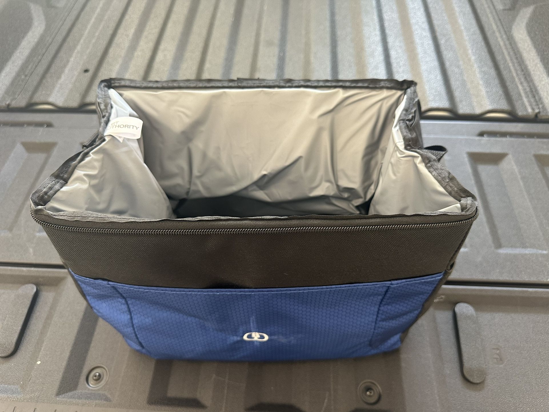Ice chest