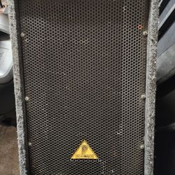 Monitor Speakers 