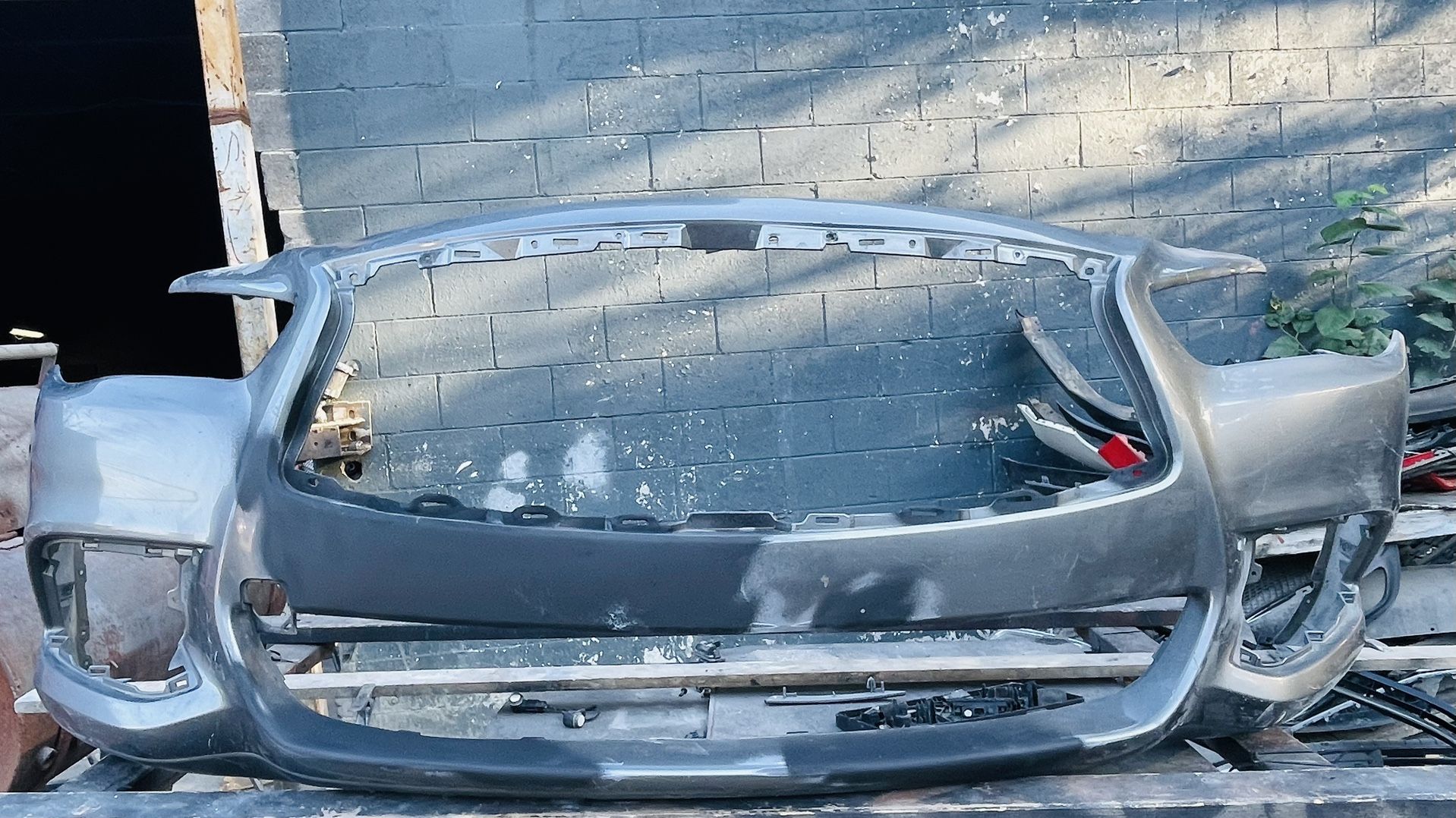 2016-2019 Infiniti QX60 Front Bumper 