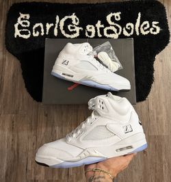 Jordan 5 white metallic size 11