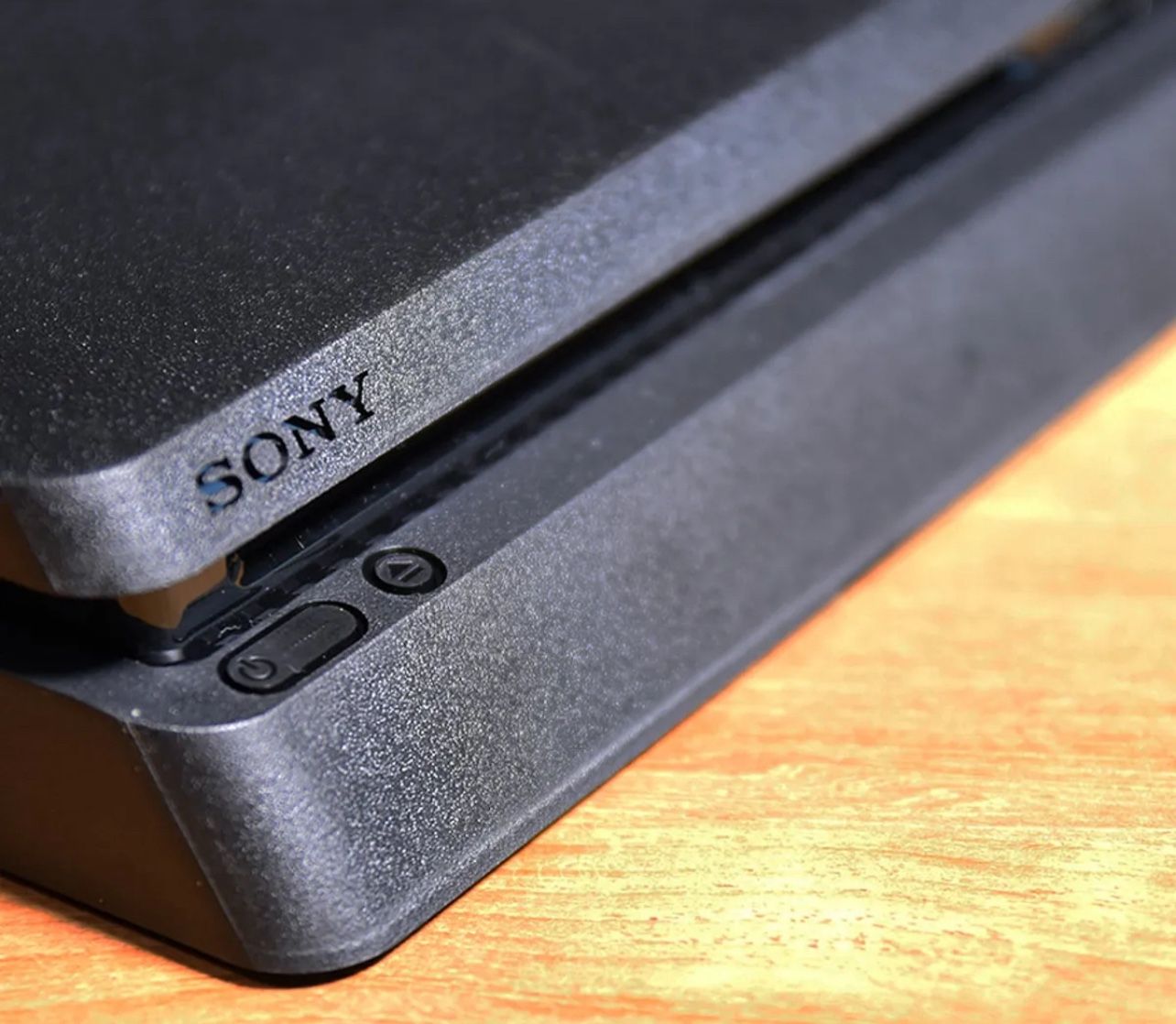 PS4 Slim