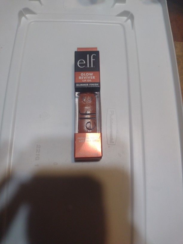E.l.F Glow Reviver Lip Oil Glimmer Finish 