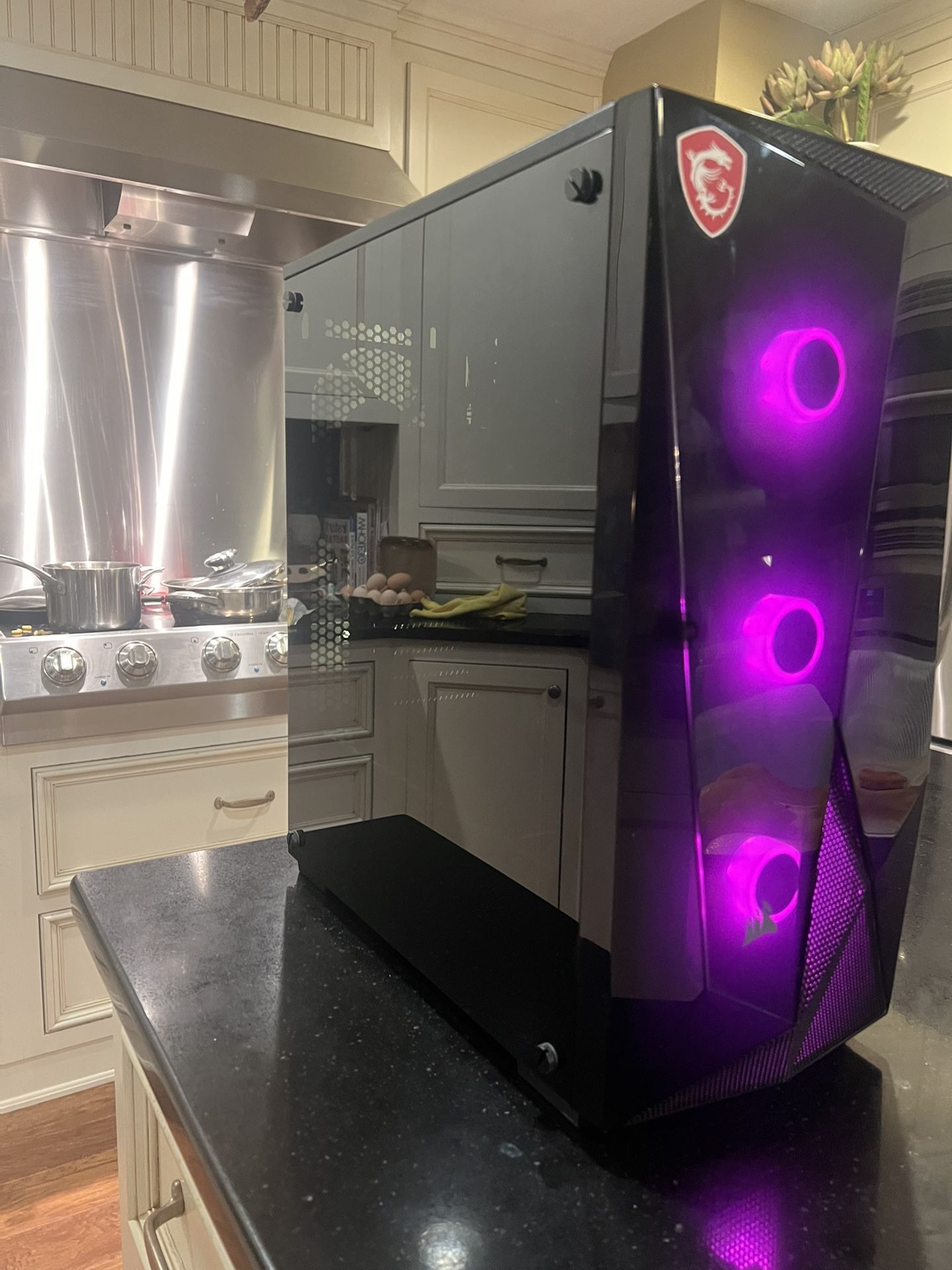 Gaming Computer $600