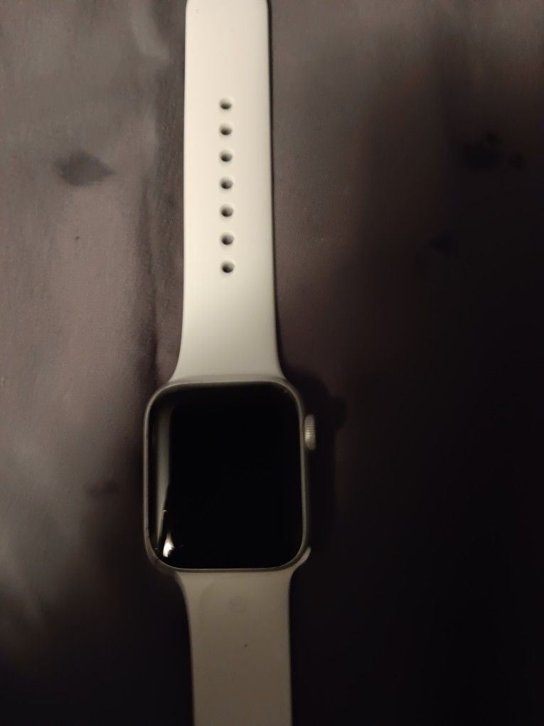 Series 6 40mm Apple Watch