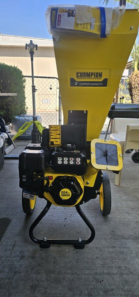 CHAMPION POWER EQUIPMENT 3" CHIPPER CAPACITY GAS BRAND NEW
