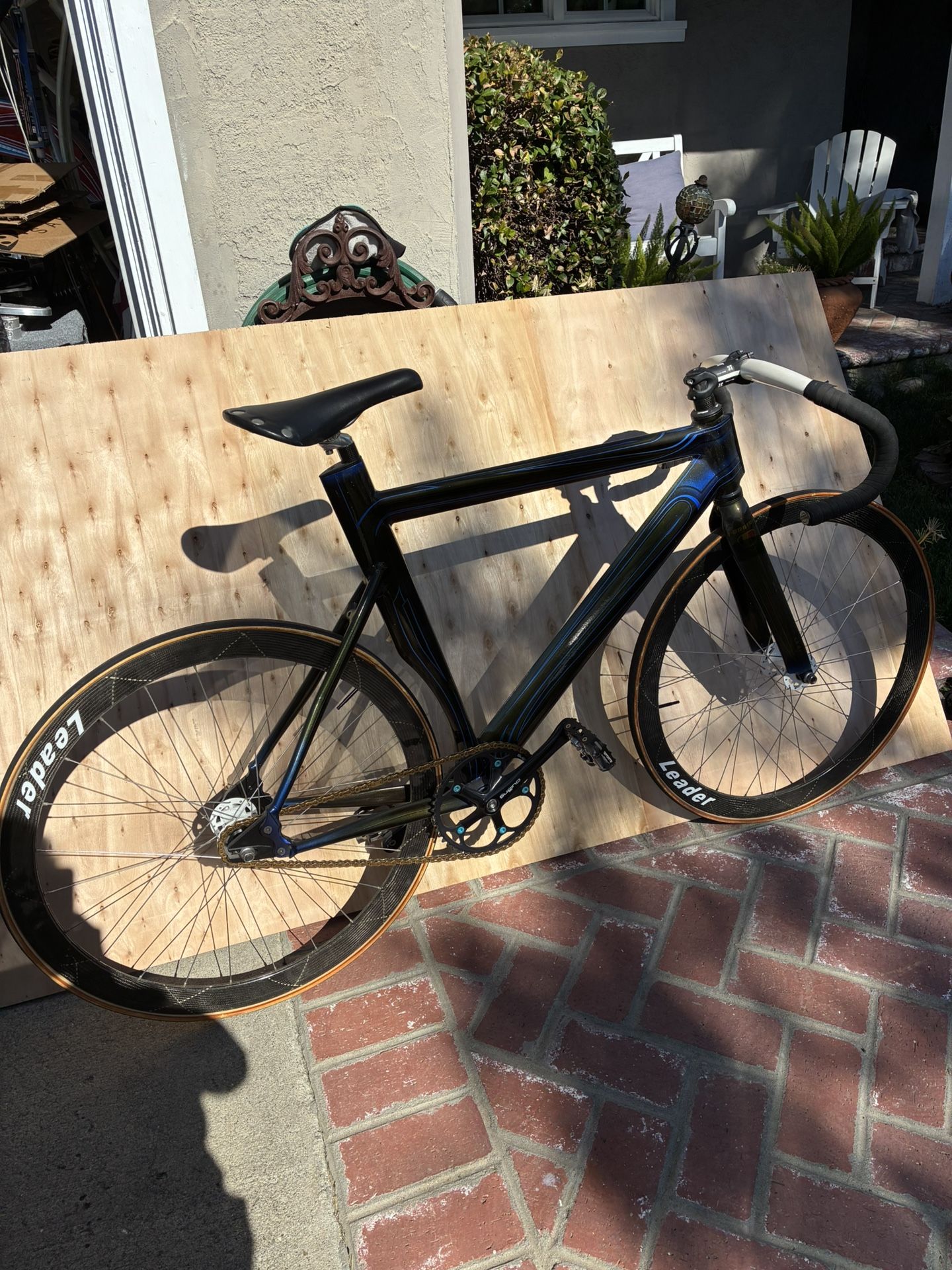 Leader Aero Dynamic Aluminum Racing Bike