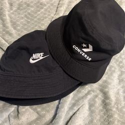 Caps