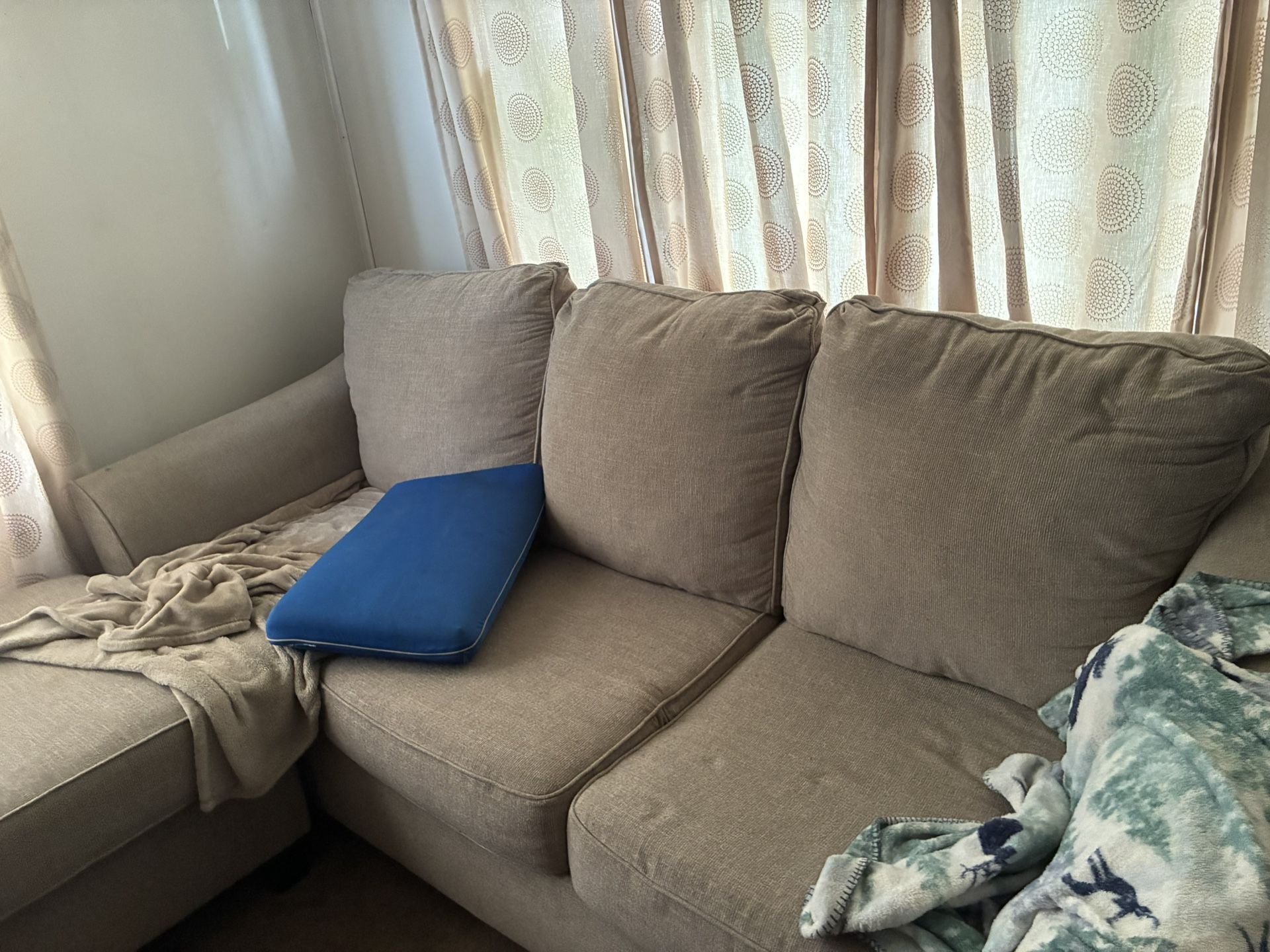 Large Couch With Ottoman 