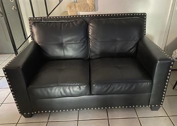 Black Leather Loveseat with Nailhead Trim