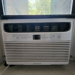 Frigidare Window A/C 8000 BTU