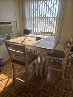 3' high Square Kitchen Table with chairs