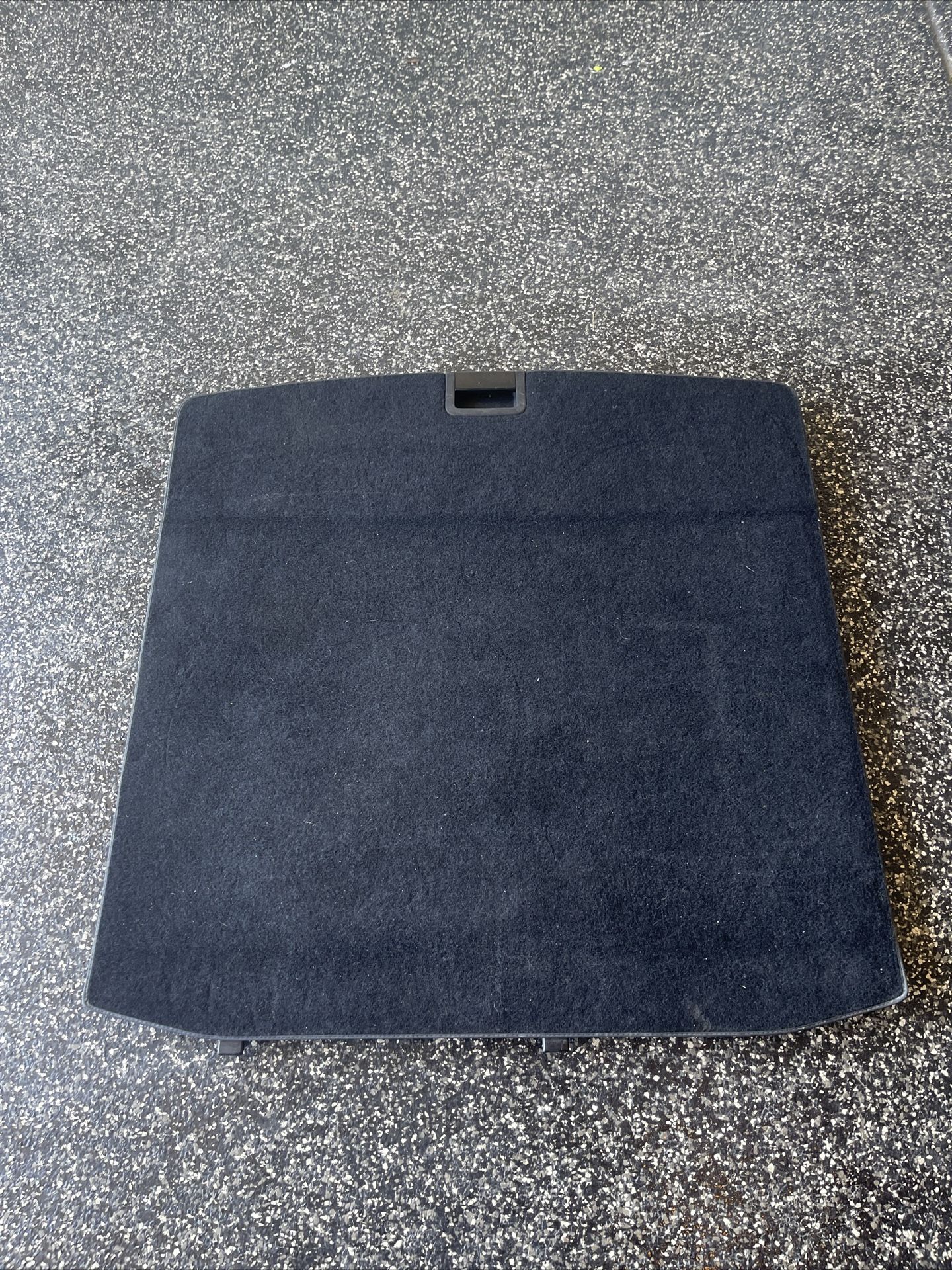 VW Jetta Wagon Rear Storage Spare Tire Cover