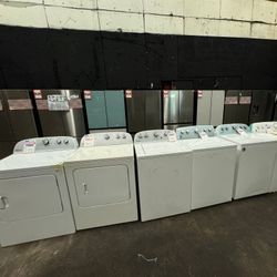 Whrilpool Washer & Dryer. 🚚WE DELIVER🚚