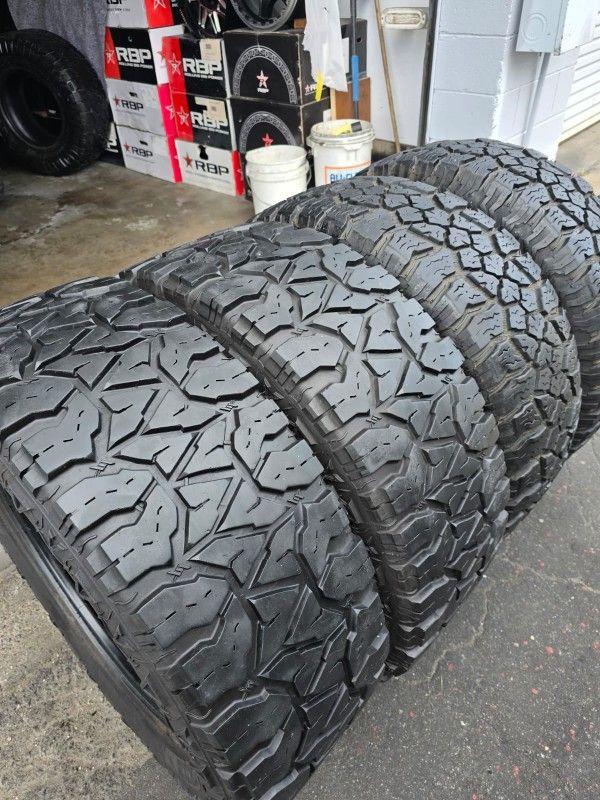 4 used tires Lt35x12.50r20
2 tires Delium terra raider
2 tires Fierce Attitude MT
$250.00 all 4