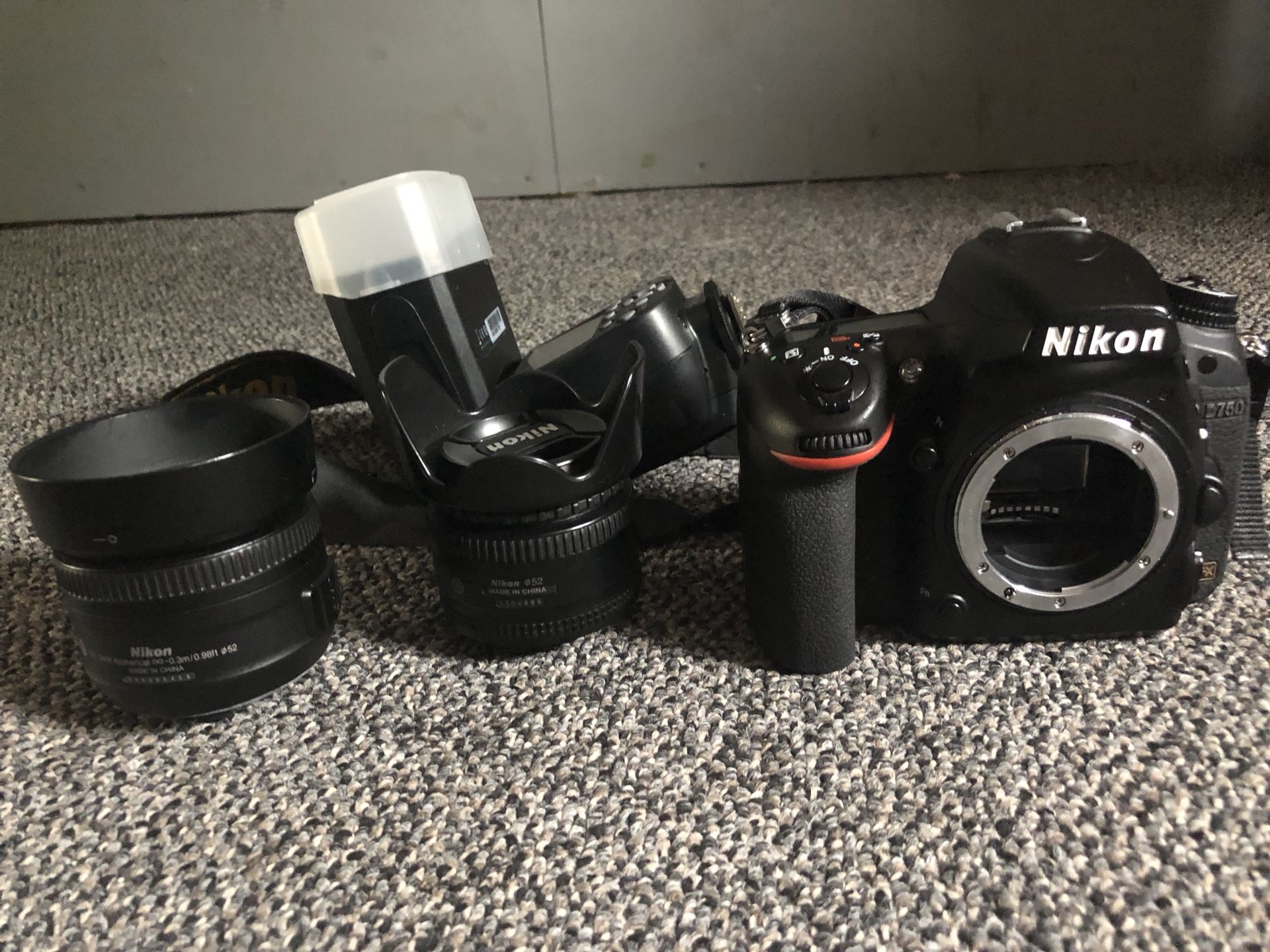 NIKON D750 AND 3 LENSES AS WELL