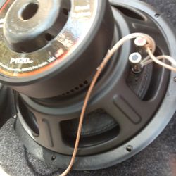 MMATS PRO AUDIO AMP AND INBOX SUBWOOFER 