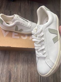 Veja shoes
