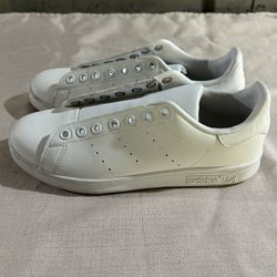 New Adidas Men’s Sneakers Size 6.5