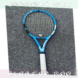 Improve Tennis Skills with Feather Weight Titanium Rackets say defense