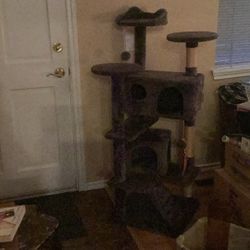 Kitten Or Small Cat Tree, Barely Used