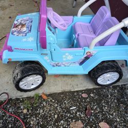 FROZEN JEEP 