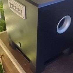 Yamaha YST-SW215 Powered Subwoofer – Solid Bass for Music & Movies at a Great Price