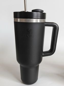 Black 40oz Stanley