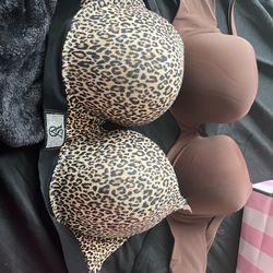 Victoria secrets bras