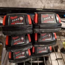 Milwaukee 2.0 Batteries. Fully Charged Qty: 6