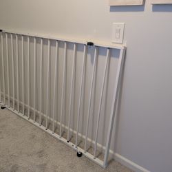 White Twin Metal Trundle For A Day Bed 