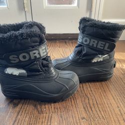 Kids Sorel Snow Boots Size 13