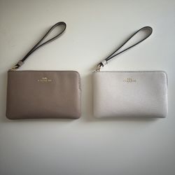 COACH Corner Wristlet $40 EACH ( New )