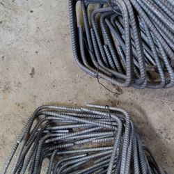 12" X 12" (#3) stirrup