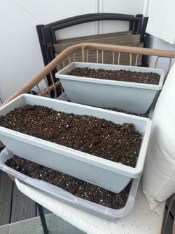 Garden soil/supplies