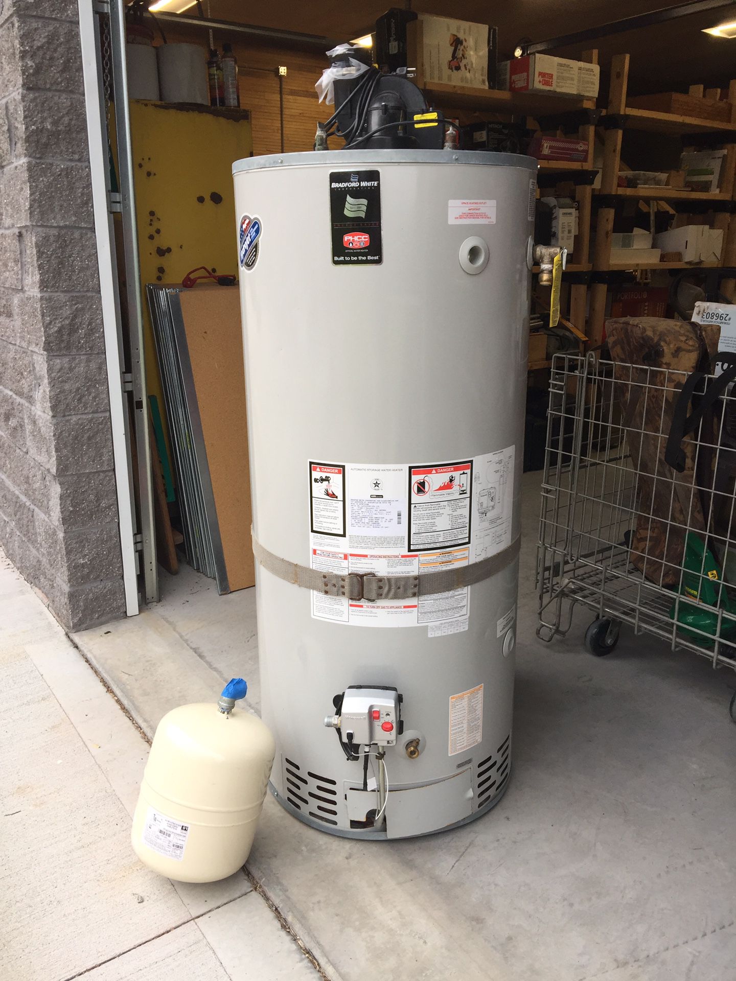 Bradford-White 75 Gallon Natural Gas Water Heater with power vent and expansion tank