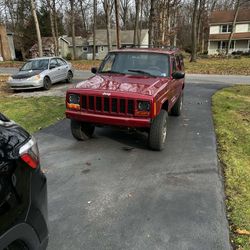 1999 Jeep Cherokee