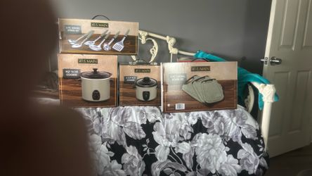 Brand New Crock Pot/Rice Cooker/3Pc Cutting Board Set/6Pc Serving Utensils 