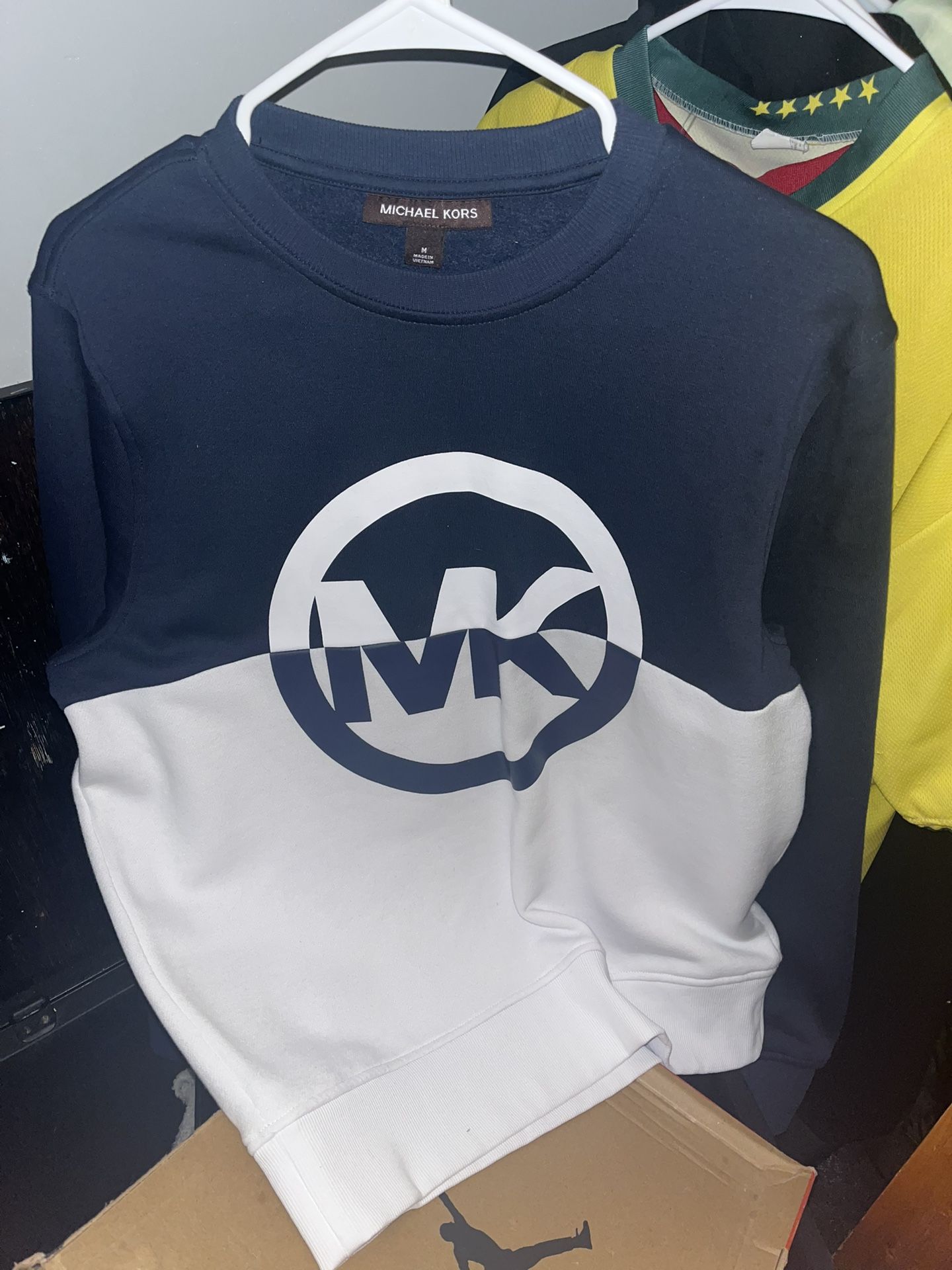 Michael Kors M