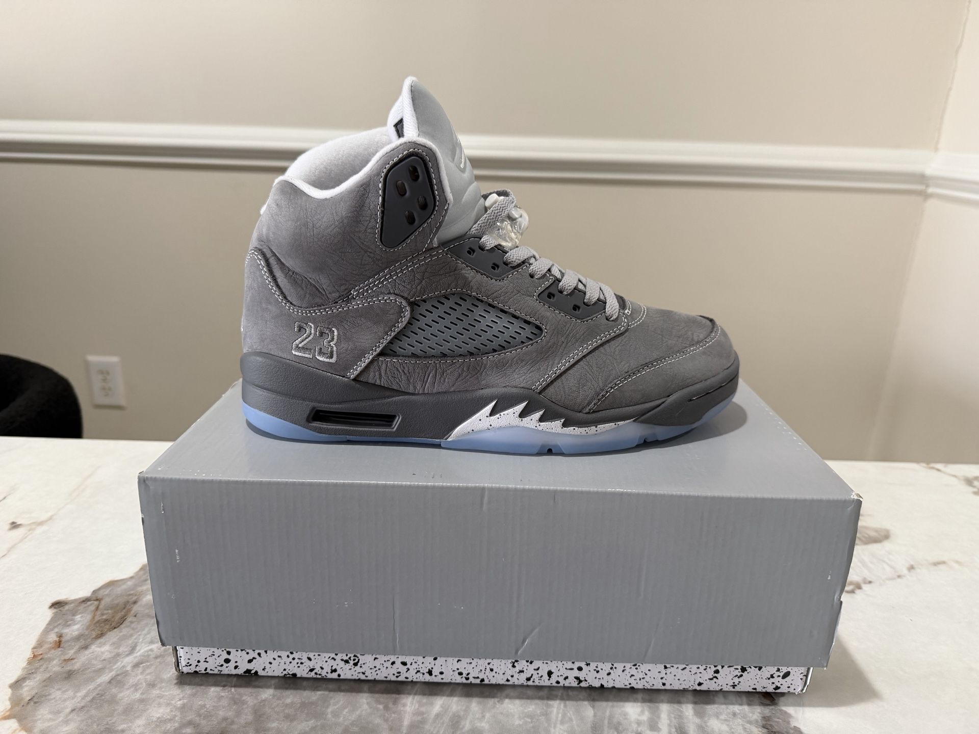 Jordan 5 Wolf Grey