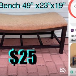 $25 Entering way/Room/dinner Wooden Bench very sturdy can be updated new paint new fabric or as is