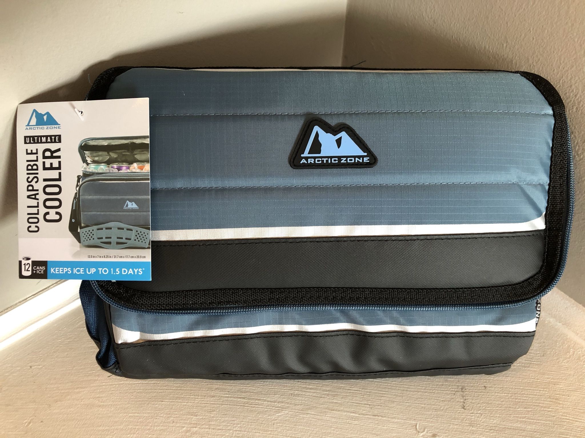 Arctic zone 12 can ultimate COLLAPISIBLE cooler blue/black