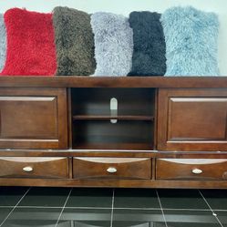 NEW EMILY MERLOT TV STAND ON SALE $299! EASY FINANCING 💰SAME DAY DELIVERY 🚚 