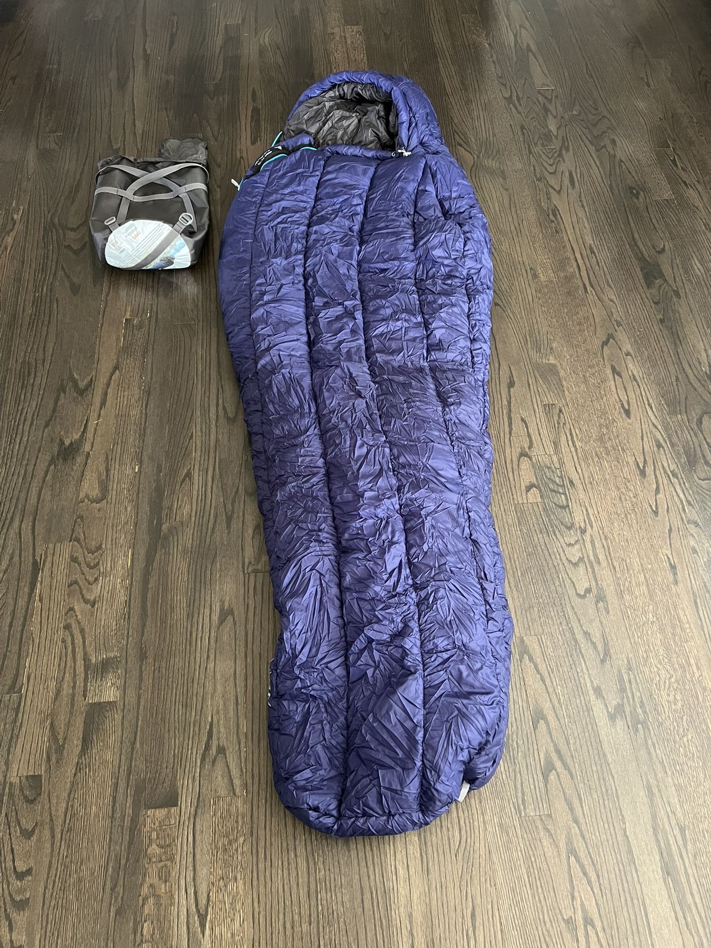 Ascend Hoodoo 20 F Mummy Sleeping Bag