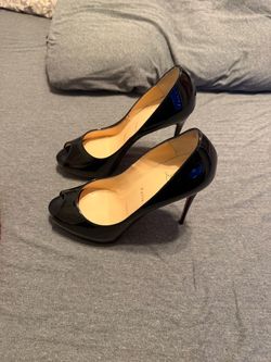 Christian Louboutin size 39.5 Red Bottoms