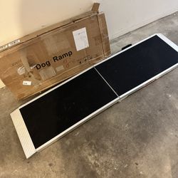 Heavy Duty Foldable Dog Ramp – Non-Slip, Portable & Sturdy (Supports up to 400lbs)