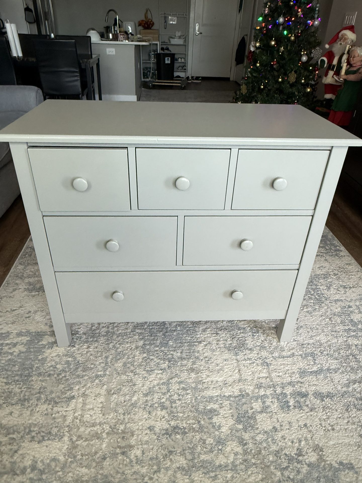 Pottery Barn Kids Kendall Dresser – Like New – Solid Wood