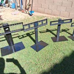 TV Stands Just Like New Excellent Condition $20 Each Each