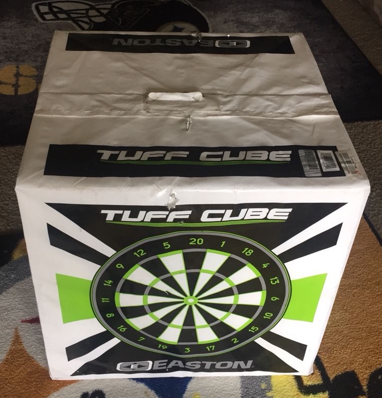 EASTON® Tuff Cube Archery Target