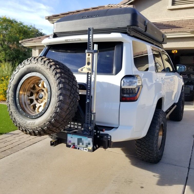 Rig'd Ultraswing Tire Carrier
